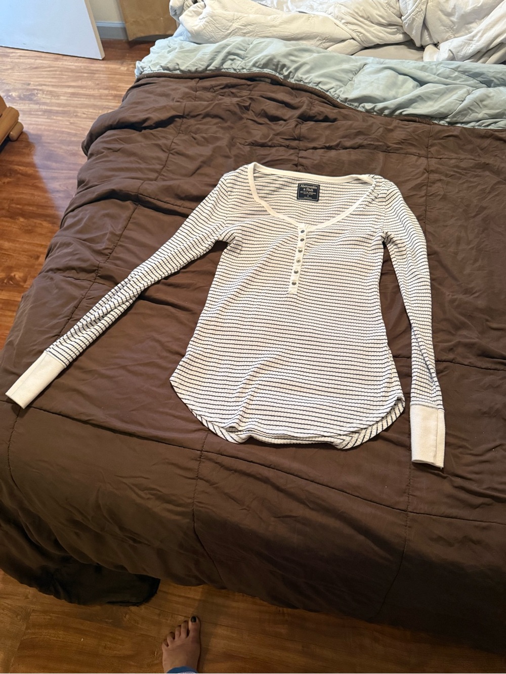 Abercrombie & Fitch White Long-Sleeve Striped Henley Top with Black Stripes